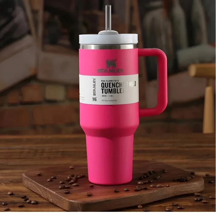 Stanley Quencher H2.0 FlowState Tumbler - 40 OZ Fuchsia